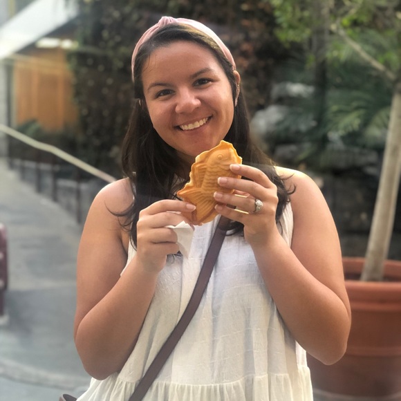 Meet your Posher, Diana - Picture 1 of 1